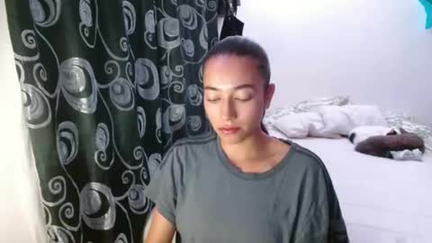 Snapshot of shantal_d03 chatting on 10/07/25, 04:53 shantal_d03 online show from 10/07/25, 04:53