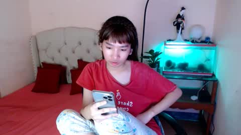 Snapshot of shantalfoxxy chatting on 01/28/25, 06:16 SHANTA FOX s online show from 01/28/25, 06:16