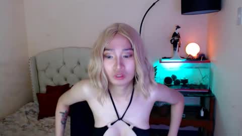 Snapshot of shantalfoxxy chatting on 02/09/25, 11:25 SHANTA FOX s online show from 02/09/25, 11:25