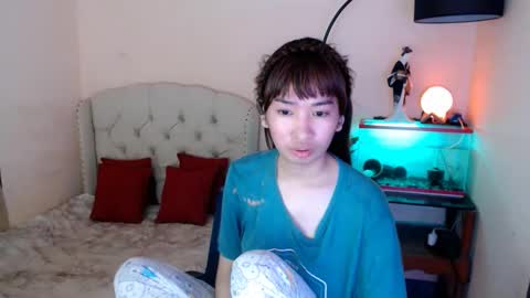 Snapshot of shantalfoxxy chatting on 02/25/25, 01:41 SHANTA FOX s online show from 02/25/25, 01:41