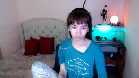 Snapshot of shantalfoxxy chatting on 02/25/25, 09:31 SHANTA FOX s online show from 02/25/25, 09:31