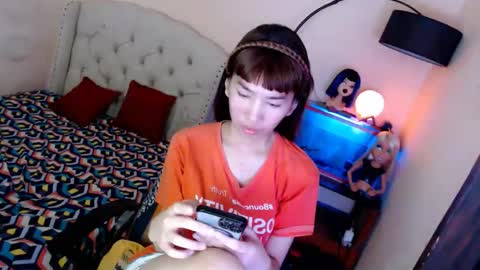 Snapshot of shantalfoxxy chatting on 10/28/25, 12:19 SHANTA FOX s online show from 10/28/25, 12:19