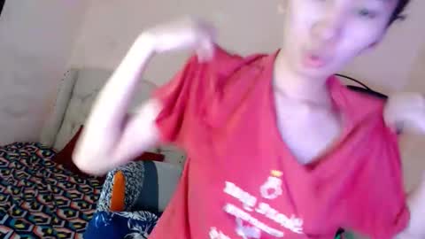 Snapshot of shantalfoxxy chatting on 10/31/25, 04:02 SHANTA FOX s online show from 10/31/25, 04:02