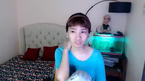 SHANTA FOX  s online show from 01/06/26, 02:04