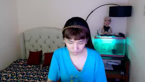 SHANTA FOX  s online show from 01/13/26, 01:49