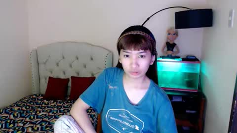 SHANTA FOX  s online show from 02/14/26, 08:33