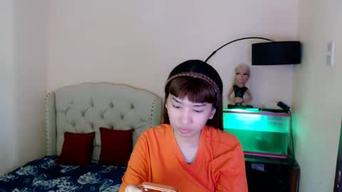 SHANTA FOX  s online show from 03/20/26, 12:48