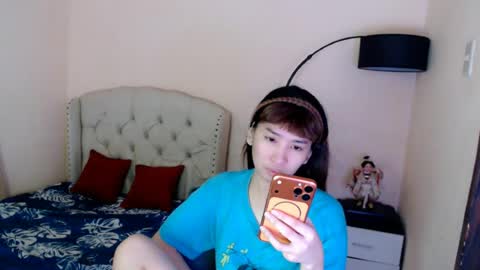 Snapshot of shantalfoxxy chatting on 06/20/26, 12:03 SHANTA FOX s online show from 06/20/26, 12:03