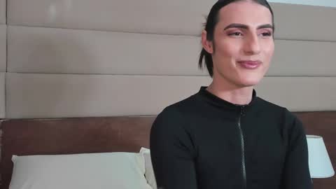  Shantall  online show from 10/26/25, 07:31