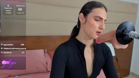  Shantall  online show from 11/26/25, 03:51