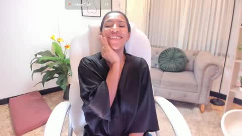 Shantall wills online show from 03/03/25, 04:58