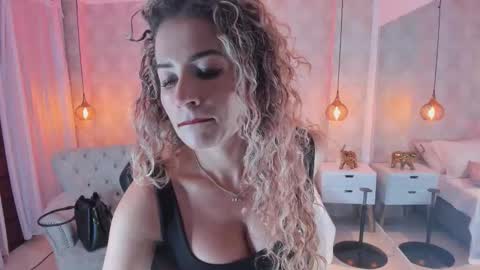 Shantal online show from 01/10/26, 11:12