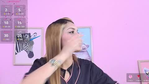 Snapshot of shantallvegga chatting on 01/20/25, 09:53 Shantall online show from 01/20/25, 09:53