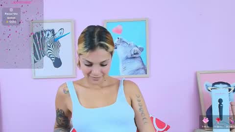 Snapshot of shantallvegga chatting on 02/10/25, 09:25 Shantall online show from 02/10/25, 09:25