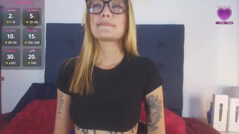 shantallvegga1 online show from 02/12/26, 12:11