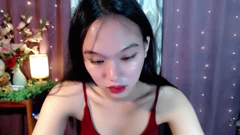 Snapshot of shantel_xx chatting on 02/18/25, 10:14 Shantel online show from 02/18/25, 10:14