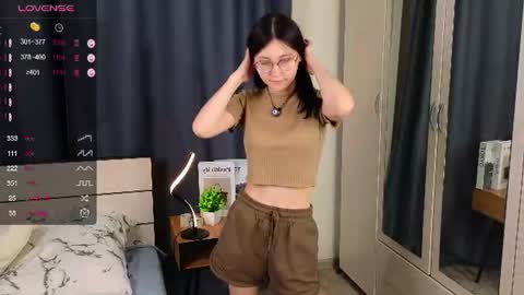 Snapshot of shantellelumukanda chatting on 06/10/26, 03:44 Renata online show from 06/10/26, 03:44