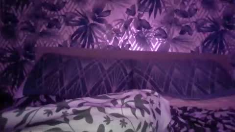 naughtyfuckcouple online show from 05/06/26, 09:20