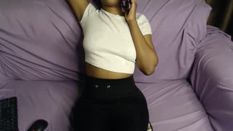Snapshot of sharatie chatting on 03/20/26, 01:16 Sharatie online show from 03/20/26, 01:16