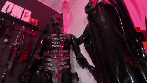 Snapshot of sharith_gh chatting on 03/08/25, 08:35 Sharith online show from 03/08/25, 08:35