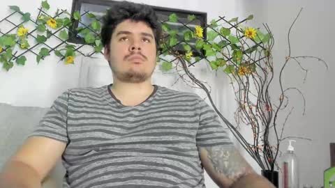 jhon deibyd online show from 10/02/25, 10:50