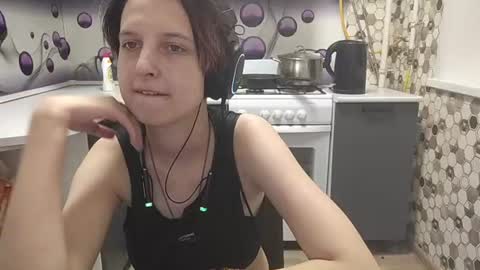 Snapshot of sharleenyodis chatting on 07/12/26, 06:54 Sara online show from 07/12/26, 06:54