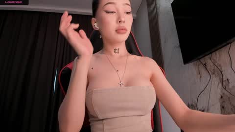 Snapshot of sharlin_13 chatting on 12/09/24, 11:04 Sharlin online show from 12/09/24, 11:04