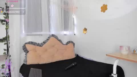 Sharlot online show from 01/06/26, 07:50