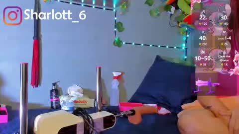 Sharlott online show from 11/26/25, 09:05