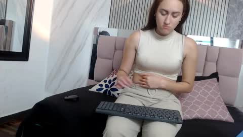 Sara online show from 02/03/26, 12:10