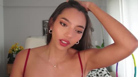 Snapshot of sharon__baker_ chatting on 02/14/25, 05:03 sharon baker online show from 02/14/25, 05:03