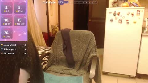 Snapshot of sharon_amore chatting on 10/11/25, 05:50 Helena online show from 10/11/25, 05:50