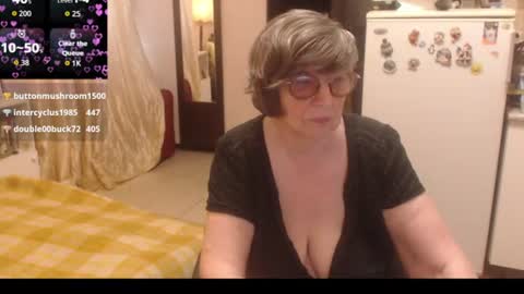 Helena online show from 07/26/26, 03:58