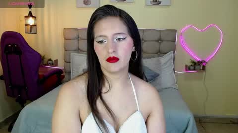 ESTEFI  online show from 06/28/26, 06:36