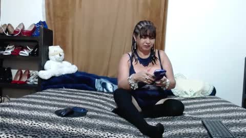Snapshot of sharon_stonne_66 chatting on 01/31/25, 09:05 S H A R O N online show from 01/31/25, 09:05