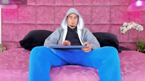 Sharon  Tyga online show from 01/10/26, 03:47