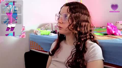 Snapshot of sharonblack_ chatting on 02/11/26, 12:54 kitsune online show from 02/11/26, 12:54