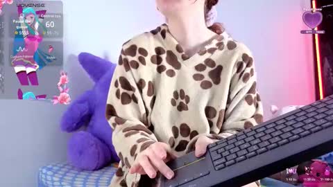 Snapshot of sharonblack_ chatting on 02/18/26, 12:56 kitsune online show from 02/18/26, 12:56