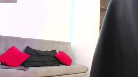 kitsune online show from 04/22/26, 09:33