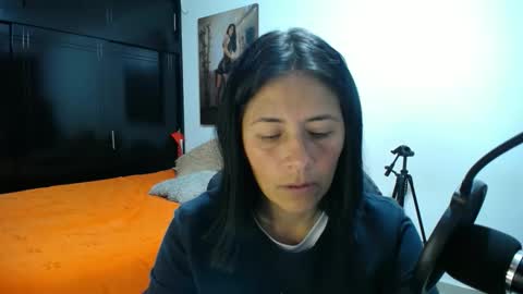 sharon online show from 02/11/26, 01:38