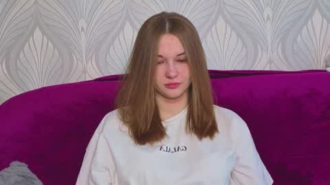 Snapshot of sharrimalagisi chatting on 09/30/25, 04:39 Miroslava online show from 09/30/25, 04:39