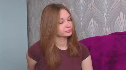 Snapshot of sharrimalagisi chatting on 10/01/25, 04:40 Miroslava online show from 10/01/25, 04:40