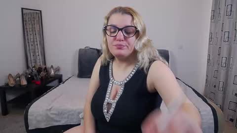 sharronalexa online show from 03/12/26, 11:49