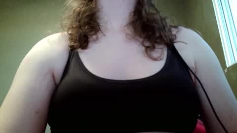 Snapshot of shathara chatting on 11/02/25, 04:42 Shay online show from 11/02/25, 04:42