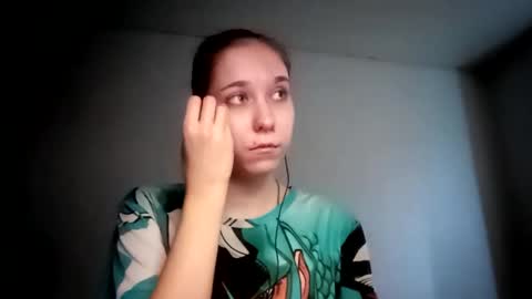 Annette online show from 01/16/26, 07:56