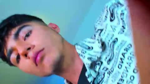 Shawn online show from 10/19/25, 10:54