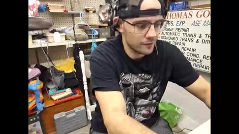 Snapshot of shawnboarder94 chatting on 03/10/25, 06:16 snowboarder9420 online show from 03/10/25, 06:16