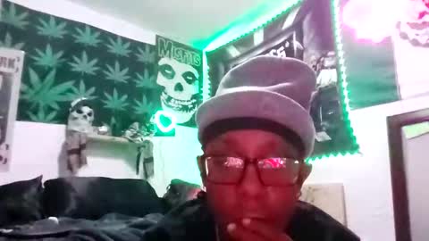 shawnvegas67 online show from 11/23/25, 05:57