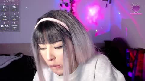 Shayla 3 online show from 09/15/25, 08:09