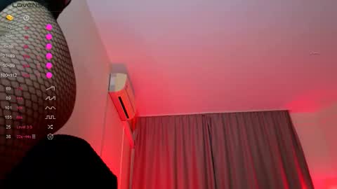 Shay online show from 10/21/25, 03:18